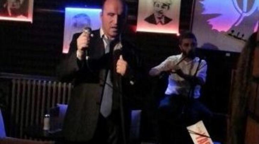 G&ouml;rme Engelli Sami&rsquo;nin Engelli Gecesine Yoğun İlgi