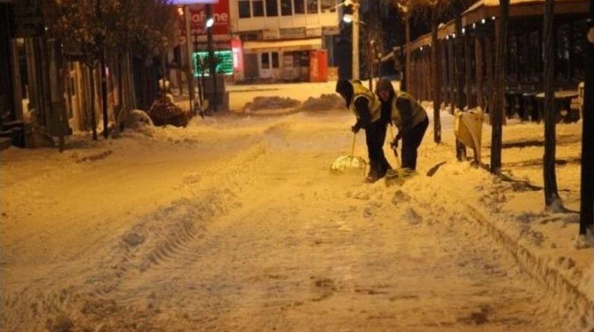 &Ouml;zalp&rsquo;ta Karla M&uuml;cadele &Ccedil;alışmaları