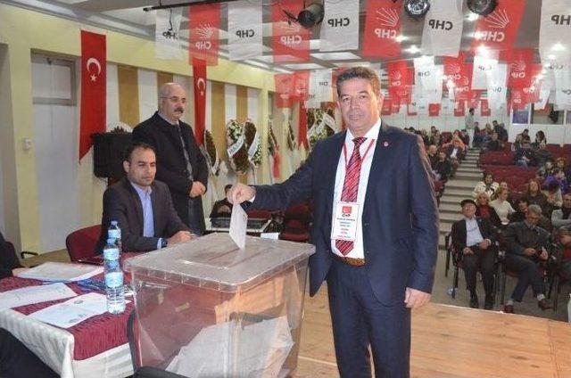 Chp Selçuk Kongresinde Başkan Hasan Uysal Güven Tazeledi