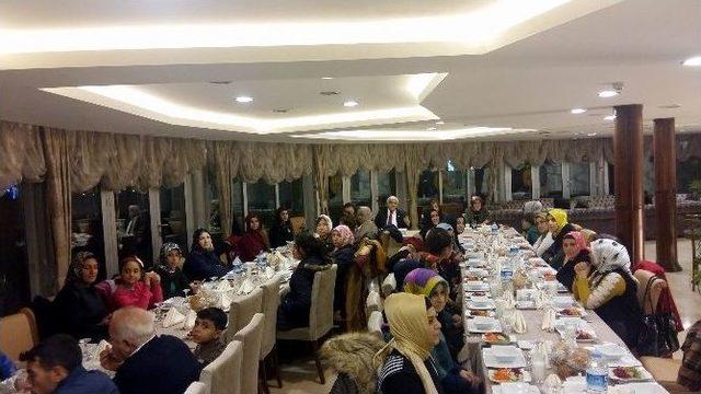 Kilis Ak Parti Kadın Kolları Yönetimi Ankara’da