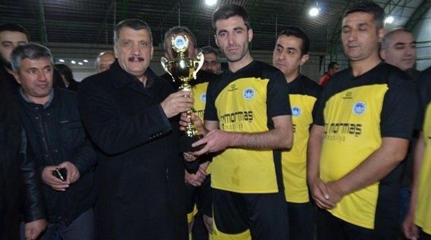 Battalgazi Belediyesi&rsquo;nde Şampiyon Temizlik İşleri M&uuml;d&uuml;rl&uuml;ğ&uuml; Oldu