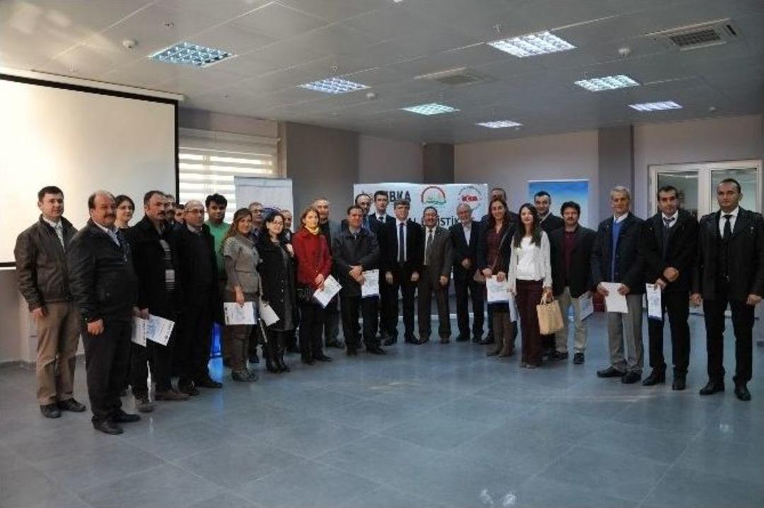 &ldquo;tarımsal Lojistik Ve Helal Gıda G&uuml;venliği&rdquo; Eğitimine Katılanlar Sertifikalarını Aldı