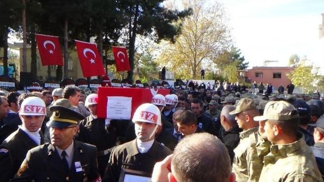 Osmaniyeli Şehit Astsubay Toprağa Verildi