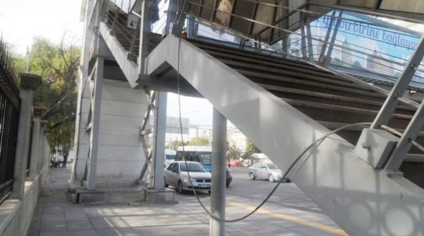 Asans&ouml;rlerin &Ccedil;ağırma Butonları Bile &Ccedil;alındı