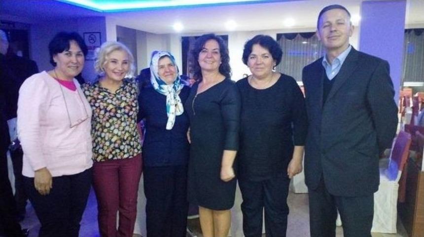 Seyitgazi Lisesi &Ouml;ğretmen Ve &Ouml;ğrencileri 40 Yıl Sonra Buluştu