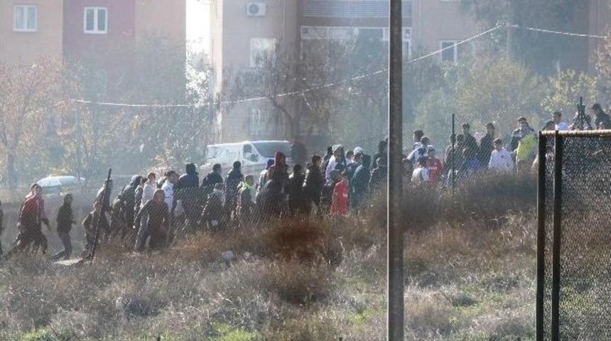 Film Sahnesi Değil Taraftar Kavgası