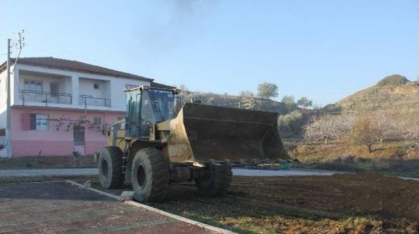 &Uuml;&ccedil;&uuml;nc&uuml; D&uuml;ğ&uuml;n Salonu Da Yolda