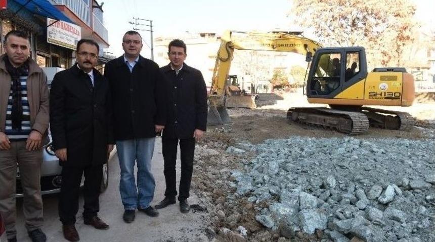 Uşak&rsquo;ta Dokuzsele Deresi Yanına Modern Bir Park Geliyor