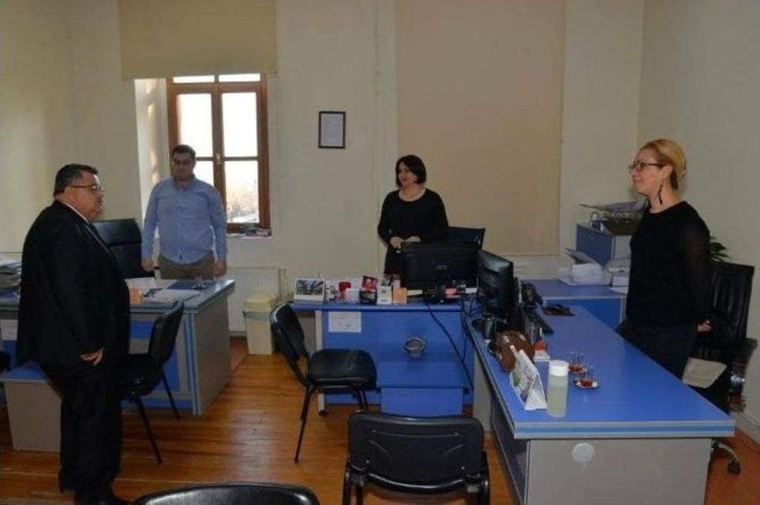 Belediye Başkanı Selim Yağcı Ak Masa&rsquo;da Vatandaşları Karşıladı