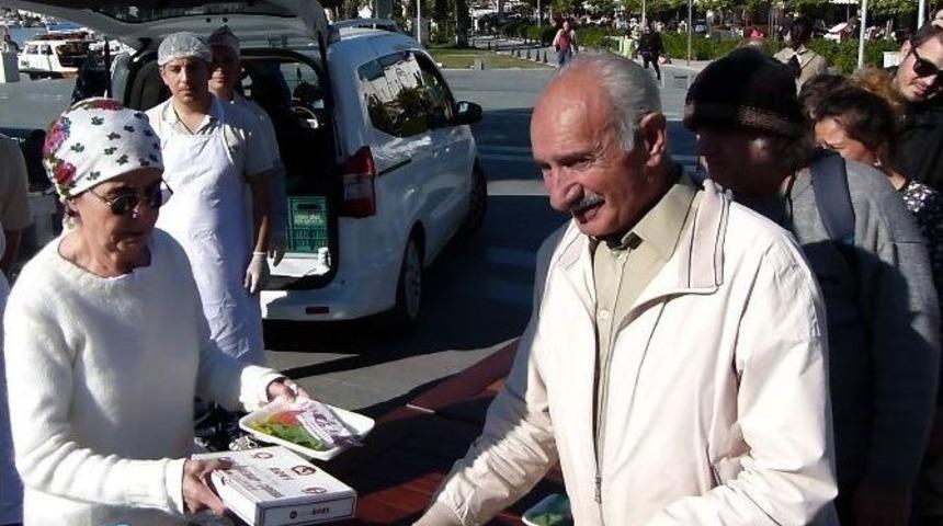 Fatma Girik, Kaybettiği Hayat Arkadaşı İ&ccedil;in Hayır Yaptı