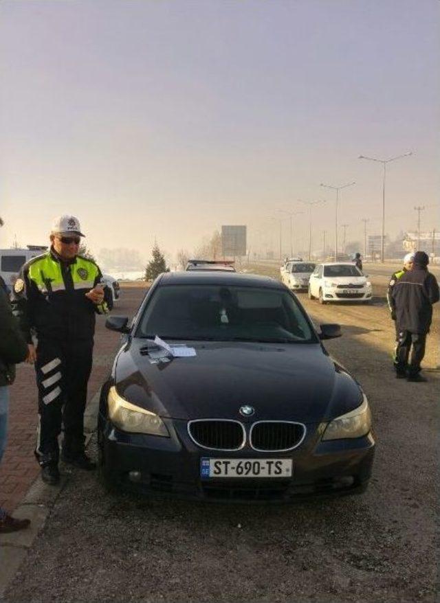 Bolu’da İki Lüks Otomobile El Konuldu