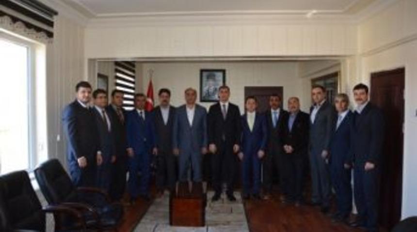 Memur- Sen&rsquo;den Tut İl&ccedil;e Kaymakamı Mehmet Aksu&rsquo;yu Ziyaret Etti