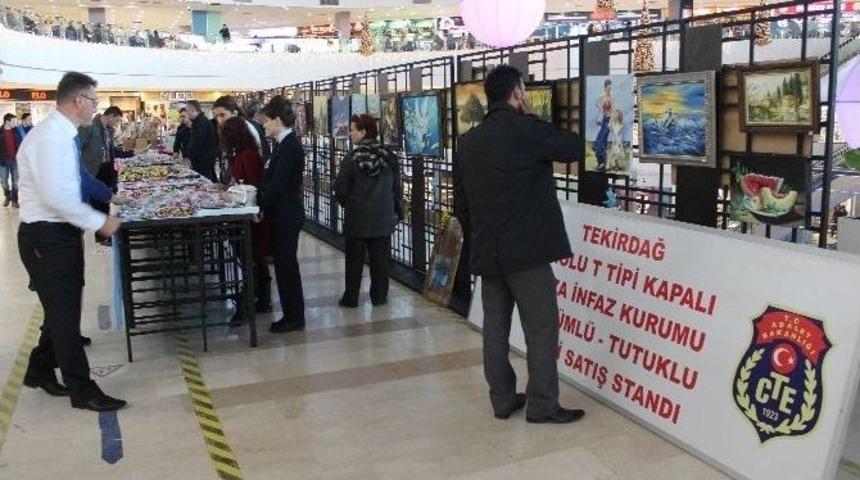 Tekirdağlı Mahkumlardan El &Uuml;r&uuml;nleri Sergisi