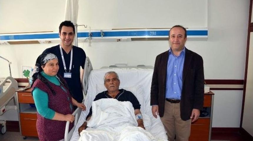 Ad&uuml;&rsquo;de Kapak Koruyucu Ameliyatı Başarıyla Ger&ccedil;ekleştirildi