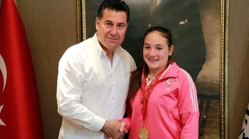 Şampiyon, Başkan Kocadon&rsquo;u Ziyaret Etti