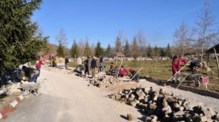 Kuğulu Park&rsquo;ta Modernizasyon &Ccedil;alışmaları Başladı