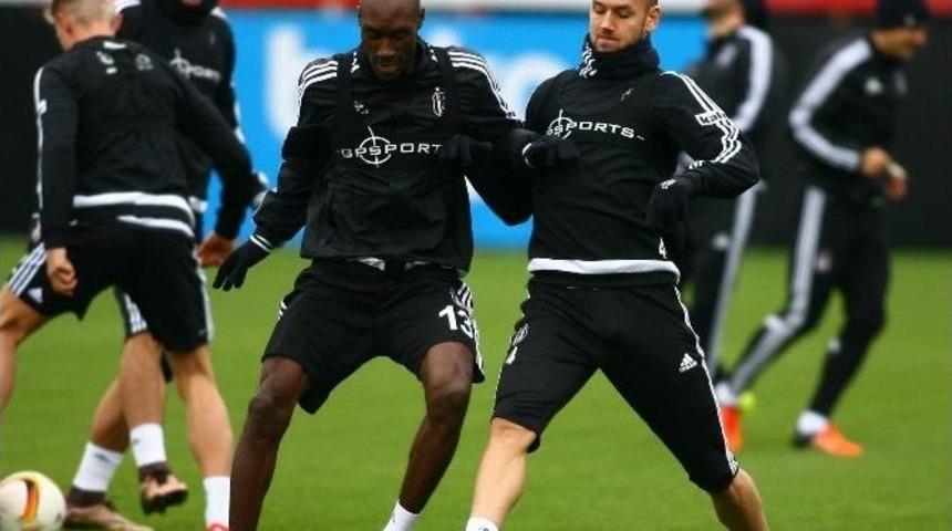 Beşiktaş, Sportıng Lısbon Ma&ccedil;ı Hazırlıklarını S&uuml;rd&uuml;r&uuml;yor