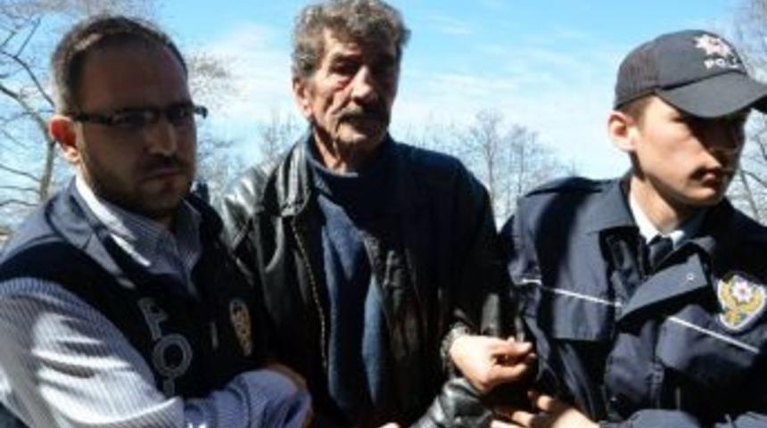 Oğlunun Arkadaşını &Ouml;ld&uuml;ren Sanığa Yaşlılık İndirimi