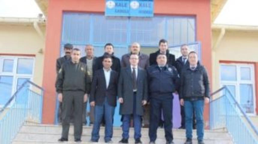 Kaymakam &Ouml;zdemir K&ouml;yleri Denetledi