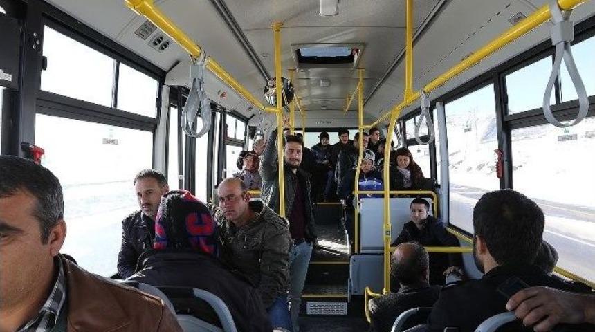 Van-gürpınar Otobüs Seferleri Başladı