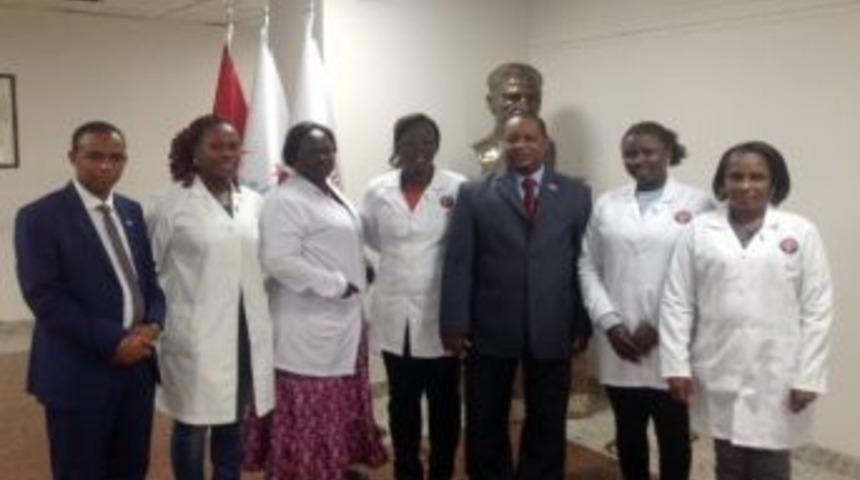 Gine Bissau Doktorlarına Eğitim