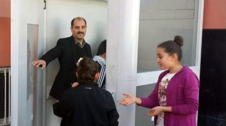 Okula Engelliler İ&ccedil;in Asans&ouml;r Yapıldı