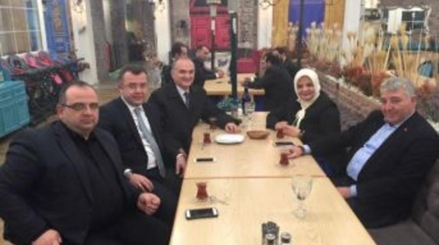 Ankara&rsquo;da G&uuml;ndemi Değerlendirdiler