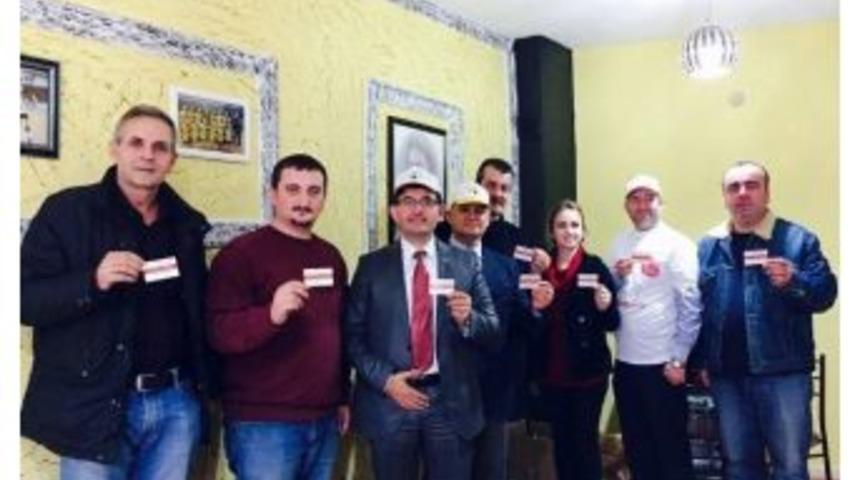 Spor Y&ouml;neticilerinden Anlamlı Bağış