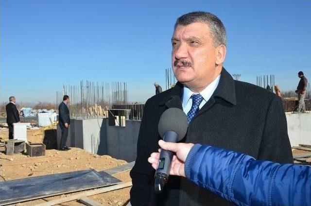 Başkan Gürkan, Dsi Yeni Hizmet Binası İnşaatında İncelemede Bulundu