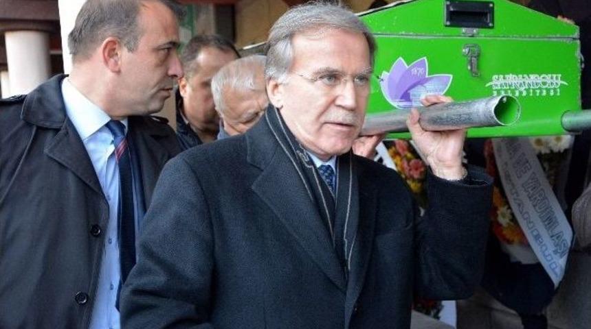 Leyla Dizdar Son Yolculuğuna Uğurlandı