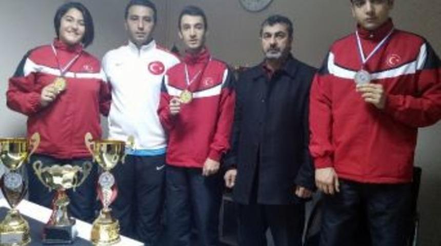 Tekvandoda B&uuml;y&uuml;k Başarı