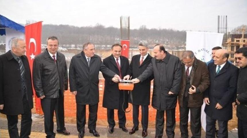 Aibü’ye İki Yeni Tesis Daha Kazandırılıyor