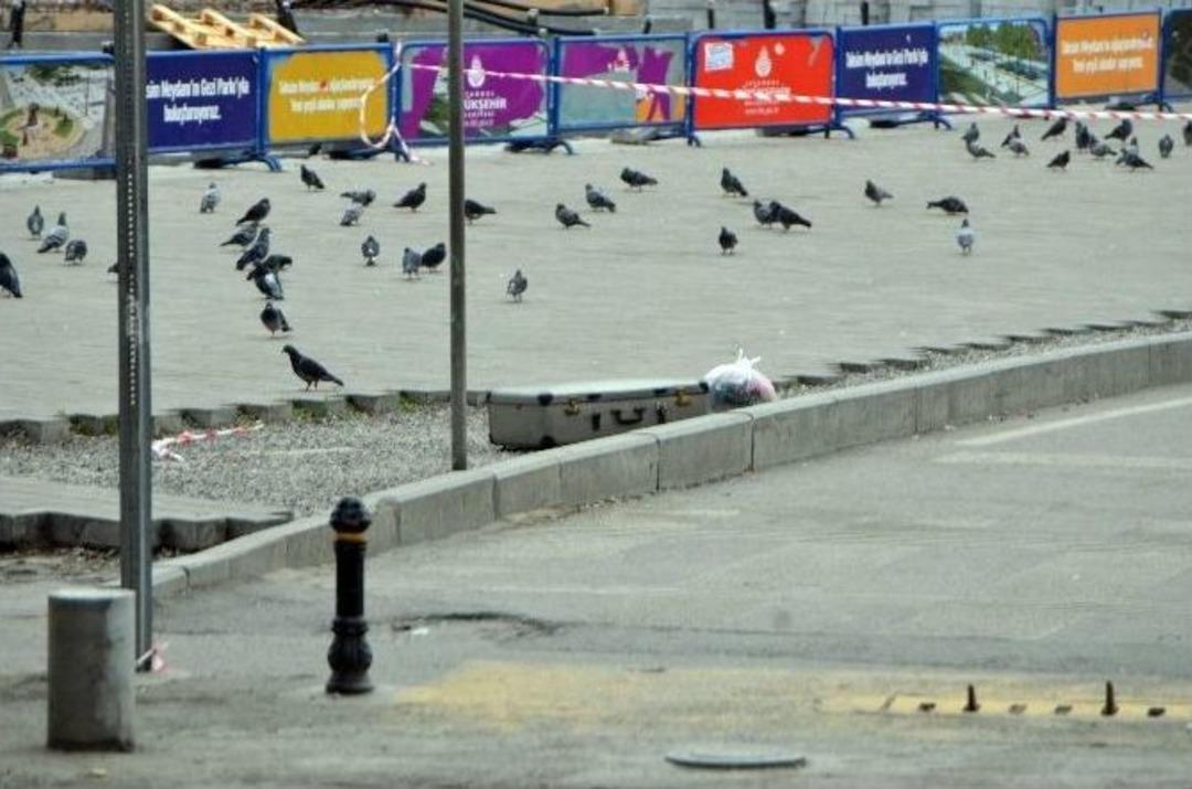 Taksim&rsquo;de Patlatılan Valizi Toplayan Temizlik&ccedil;i: &ldquo;bana Bir Şey Olmaz Ben Kendim Canlı Bombayım&rdquo;