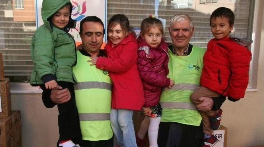 Kendileri K&uuml;&ccedil;&uuml;k Y&uuml;rekleri Kocaman