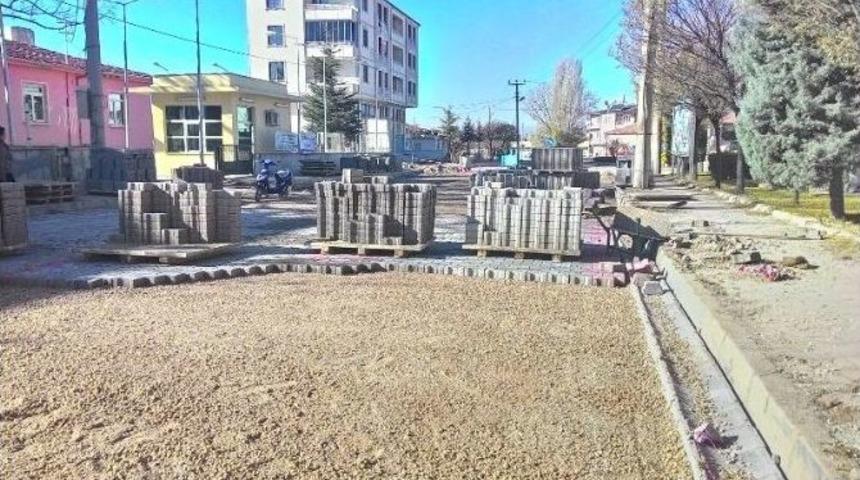 Zelve Caddesinde Kilit Parke Yol &Ccedil;alışması Başladı