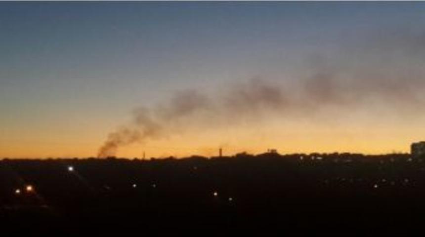 Ter&ouml;ristlerin Yaktığı Okullardan Y&uuml;kselen Dumanlar İl&ccedil;eyi Kapladı