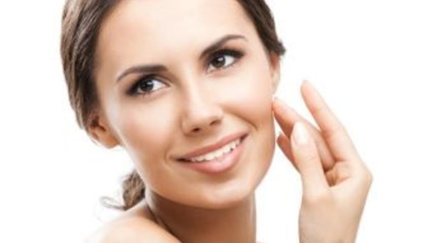 Ameliyatsız Cilt Sıkılaştırma &Ccedil;&ouml;z&uuml;mleri &Ouml;ne &Ccedil;ıkıyor