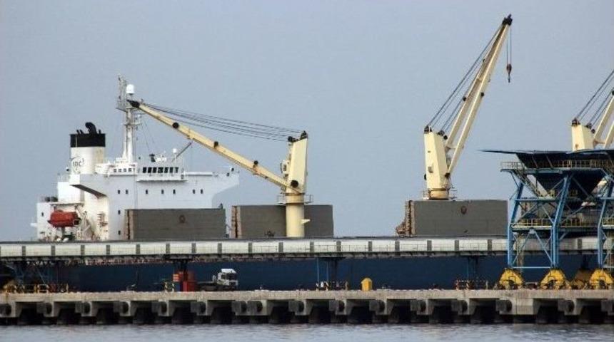 Y&uuml;k Gemisi 4 Kişiye Mezar Oldu