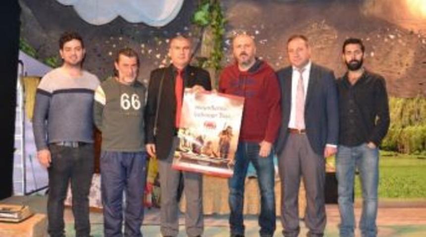 &ldquo;hayallerini Sahneye Taşı&rdquo; Projesi Tanıtıldı