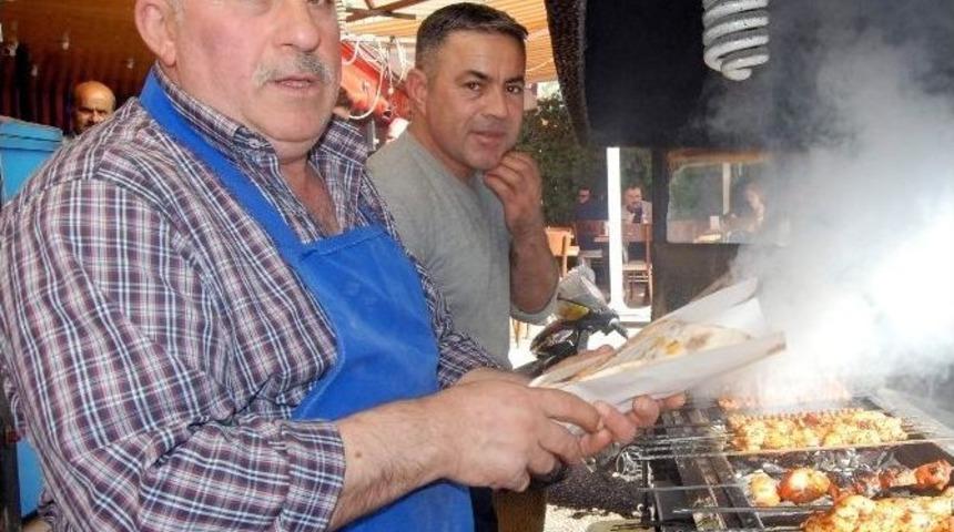 Deniz Yok Ama &Uuml;r&uuml;n&uuml;ne Talep &Ccedil;ok