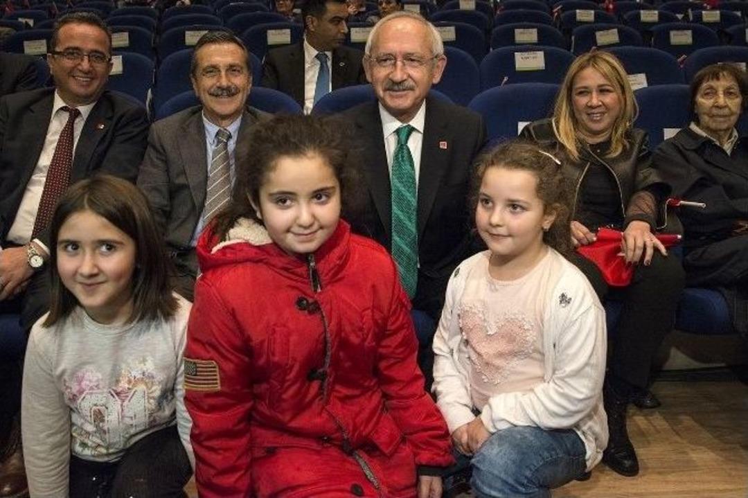 &Ccedil;ocuklardan &Ccedil;ocuk İş&ccedil;ilere Yardım Konseri