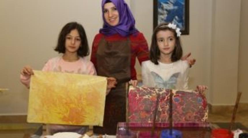 1600 Metrede &lsquo;&rsquo;ebru&rsquo;&rsquo; Uygulaması