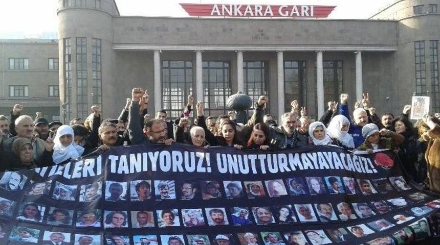 Ankara Tren Garı&rsquo;ndaki Patlamada &Ouml;lenler Anıldı