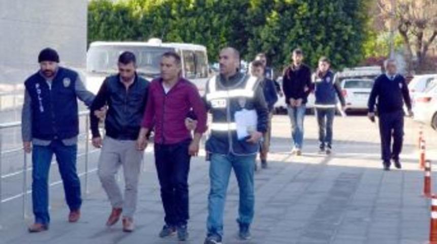 Manavgat&rsquo;ta Uyuşturucu Satıcısına Tutuklama