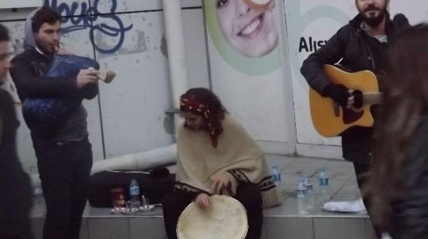 M&uuml;zik İnsanın İ&ccedil;ini Isıtır