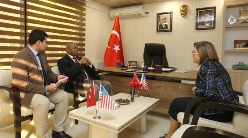 Brooklyn Belediye Başkanı Adams, Başkan Şahin&rsquo;i Ziyaret Etti