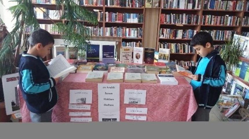 Edremit&rsquo;te İnsan Hakları G&uuml;n&uuml; Etkinliği