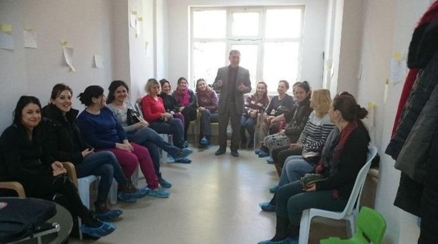 Asker Ailelerine Y&ouml;nelik Aile Eğitim Programı D&uuml;zenlendi