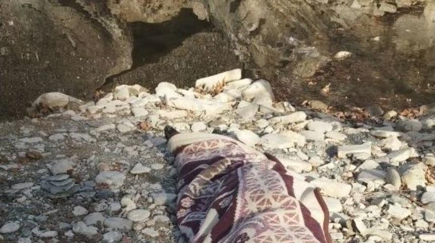 Yaşlı Kadın Su G&ouml;letinde &Ouml;l&uuml; Bulundu