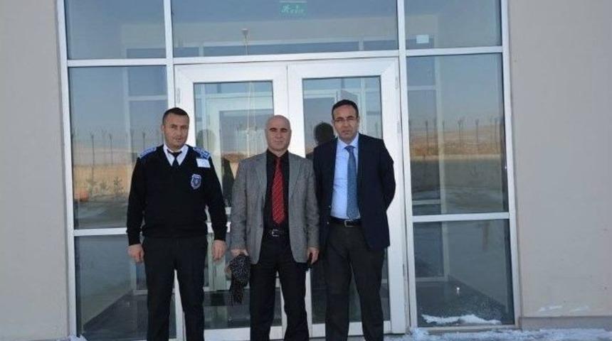 Arifoğlulları&rsquo;ndan G&ouml;&ccedil; İdaresi Kabul Barınma Merkezine Ziyaret